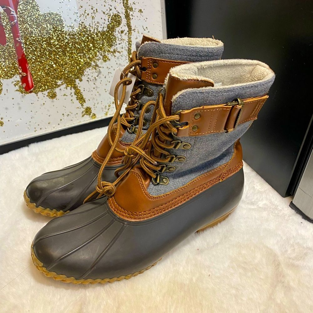 JBU Two-Tone Duck Boots